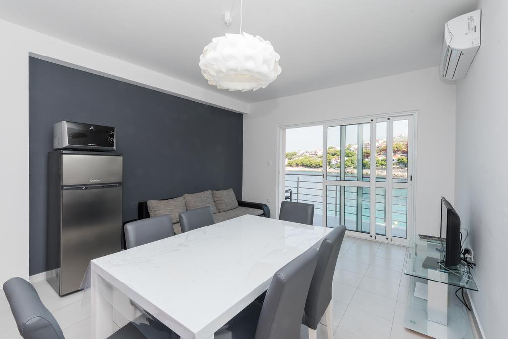 Apartment Dragan Grubisic Primosten Luaran gambar